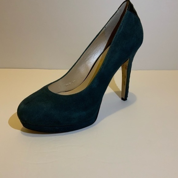 Nine West Suede Heels - Picture 2 of 5
